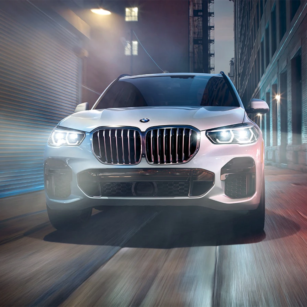 x5_white_front_1080x1080